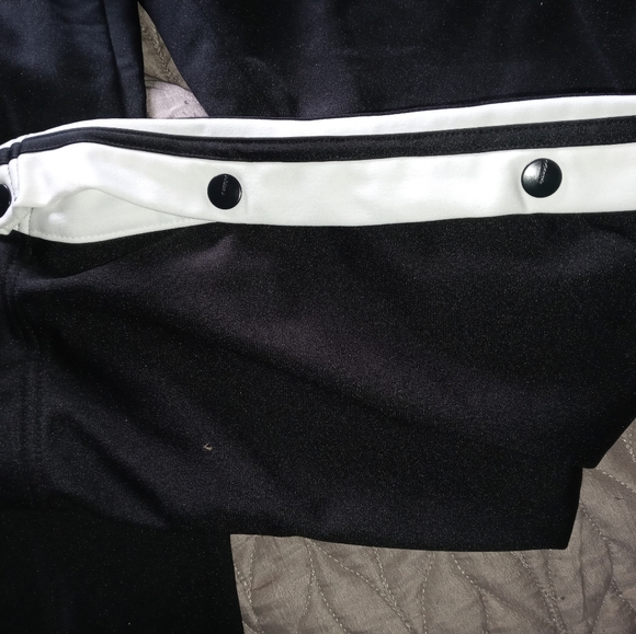 adidas - Picture 5 of 7